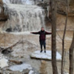 Meet your Posher, Sunny